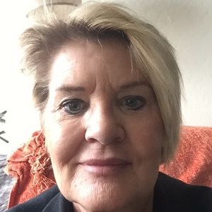 Meet your Posher, Glee